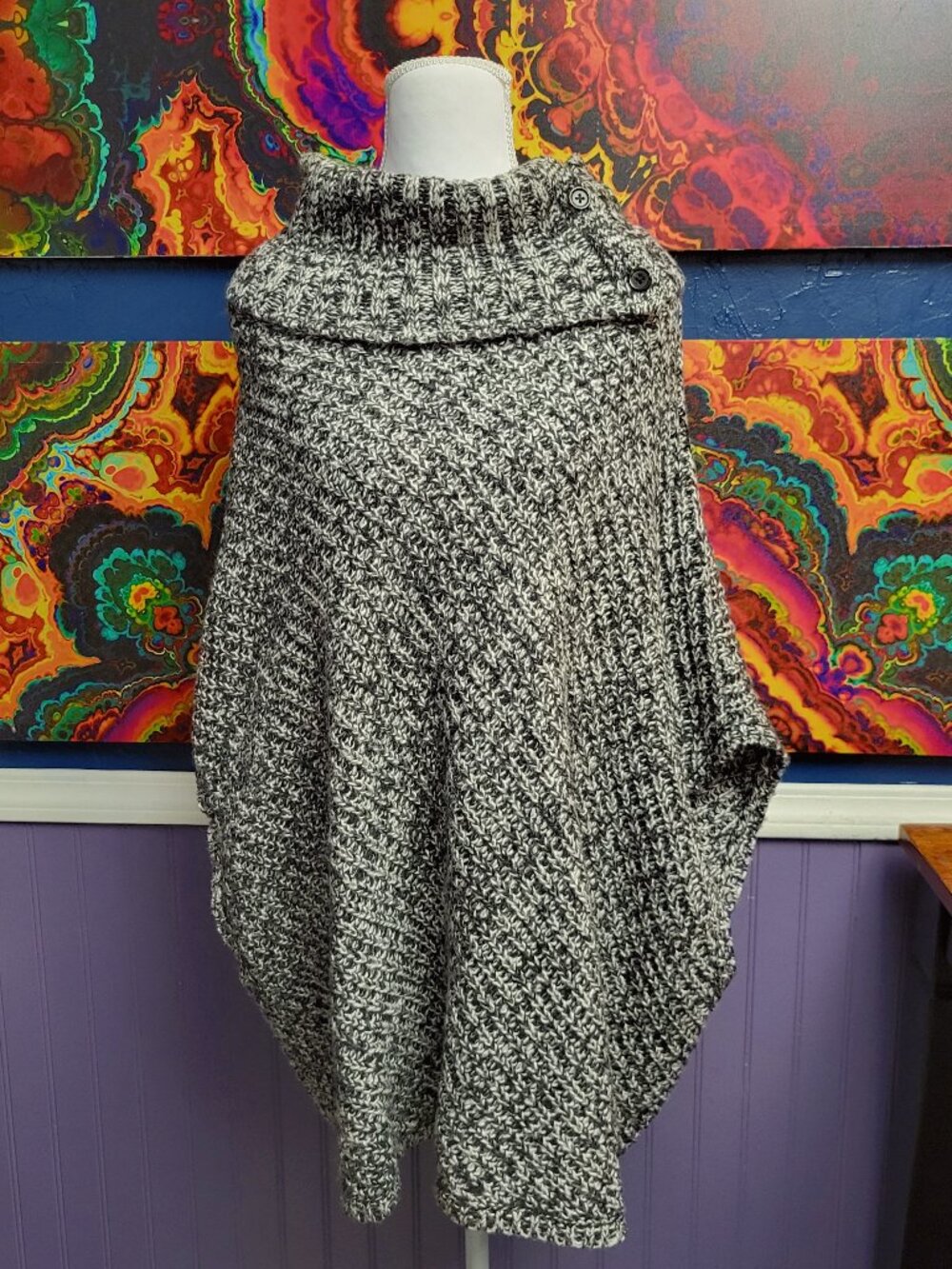 Banana Republic ~ Sz S ~ Chunky Knit Poncho / Sweater ~ Excellent Condition